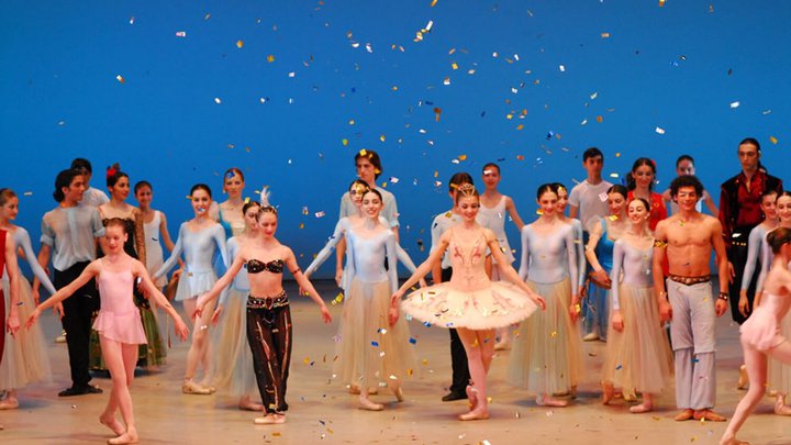 Тбилисское государственное хореографическое училище имени В.Чабукиани