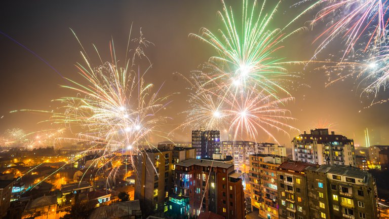 Где весело встретить Новый Год? Праздничная афиша Тбилиси