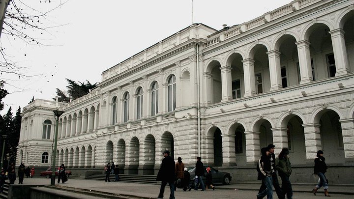 Культурный центр "Национальный дворец"