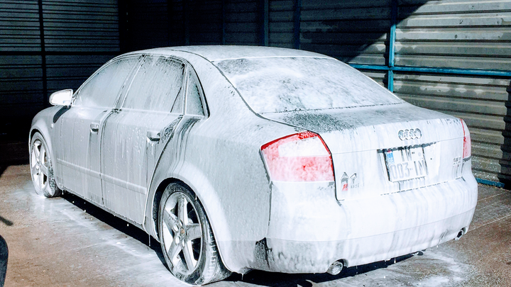 Car wash (7 Natroshvili St.)