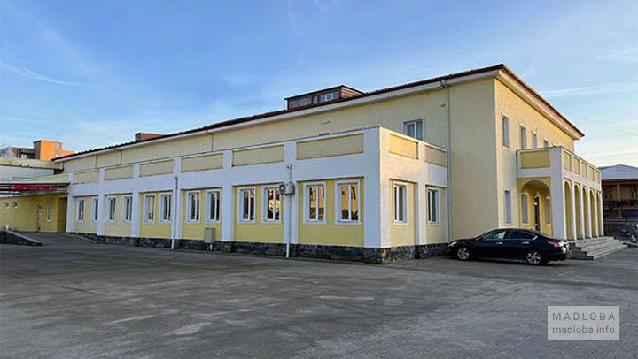 Медцентр "Batumi Clinic of the NCOS"
