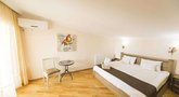 Boutique Hote by Log Inn
