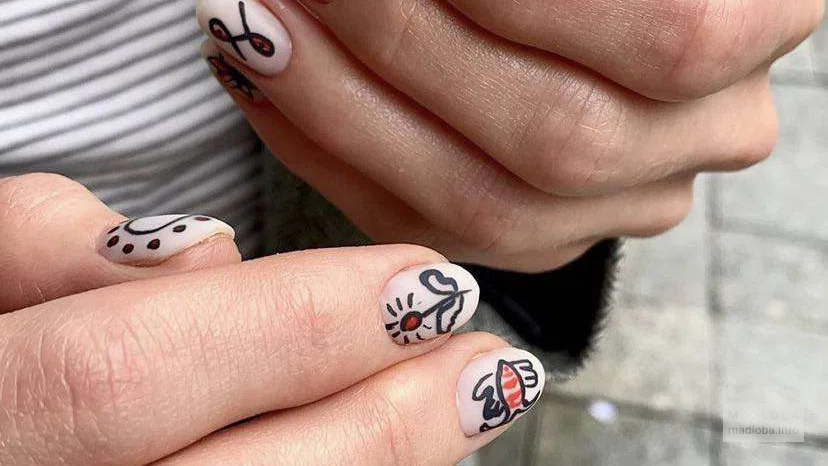 Alinas Nail Art маникюр