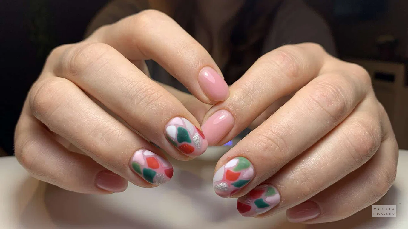 Irina Nails manicure