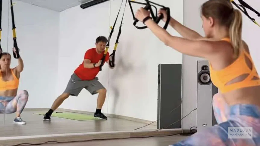 Занятия в Павильоне для мероприятий "Megobari bar & Event hall" в Батуми