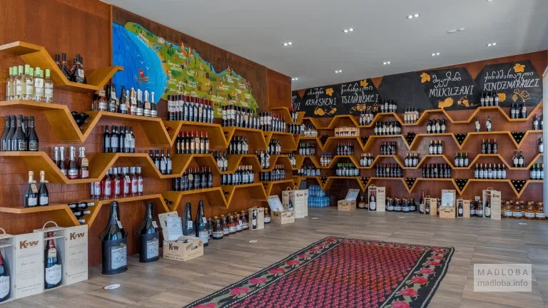Магазин с алкогольными напитками  "Kakhetian Traditional Winemaking (KTW)"