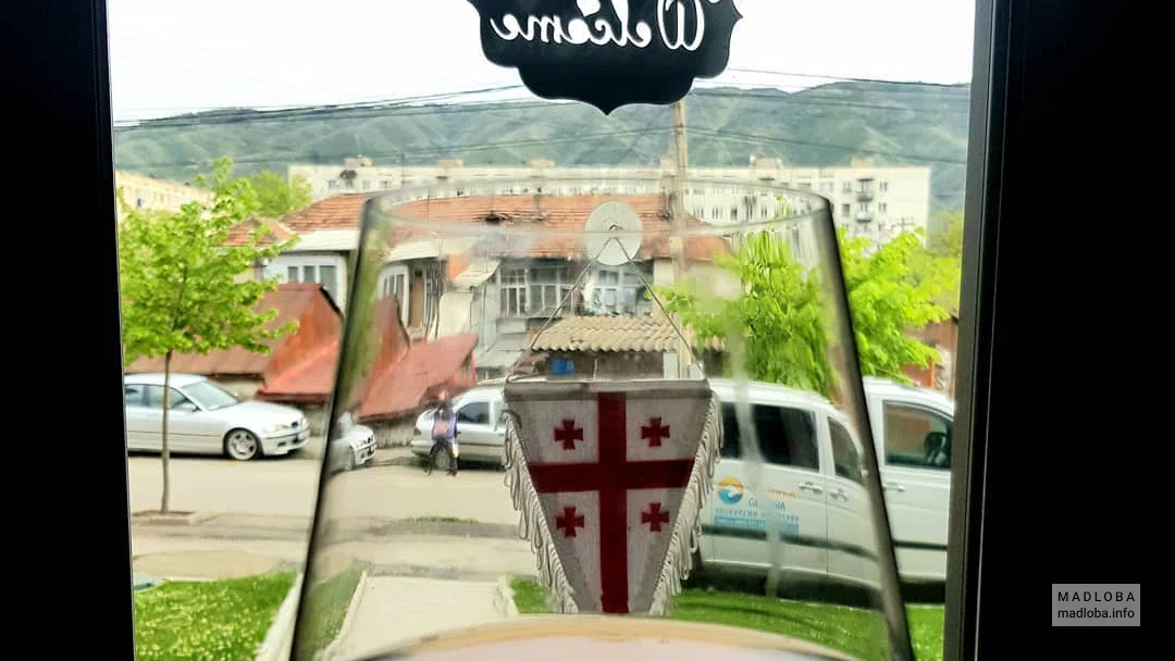Вид из номера отеля Victoria Inn Tbilisi