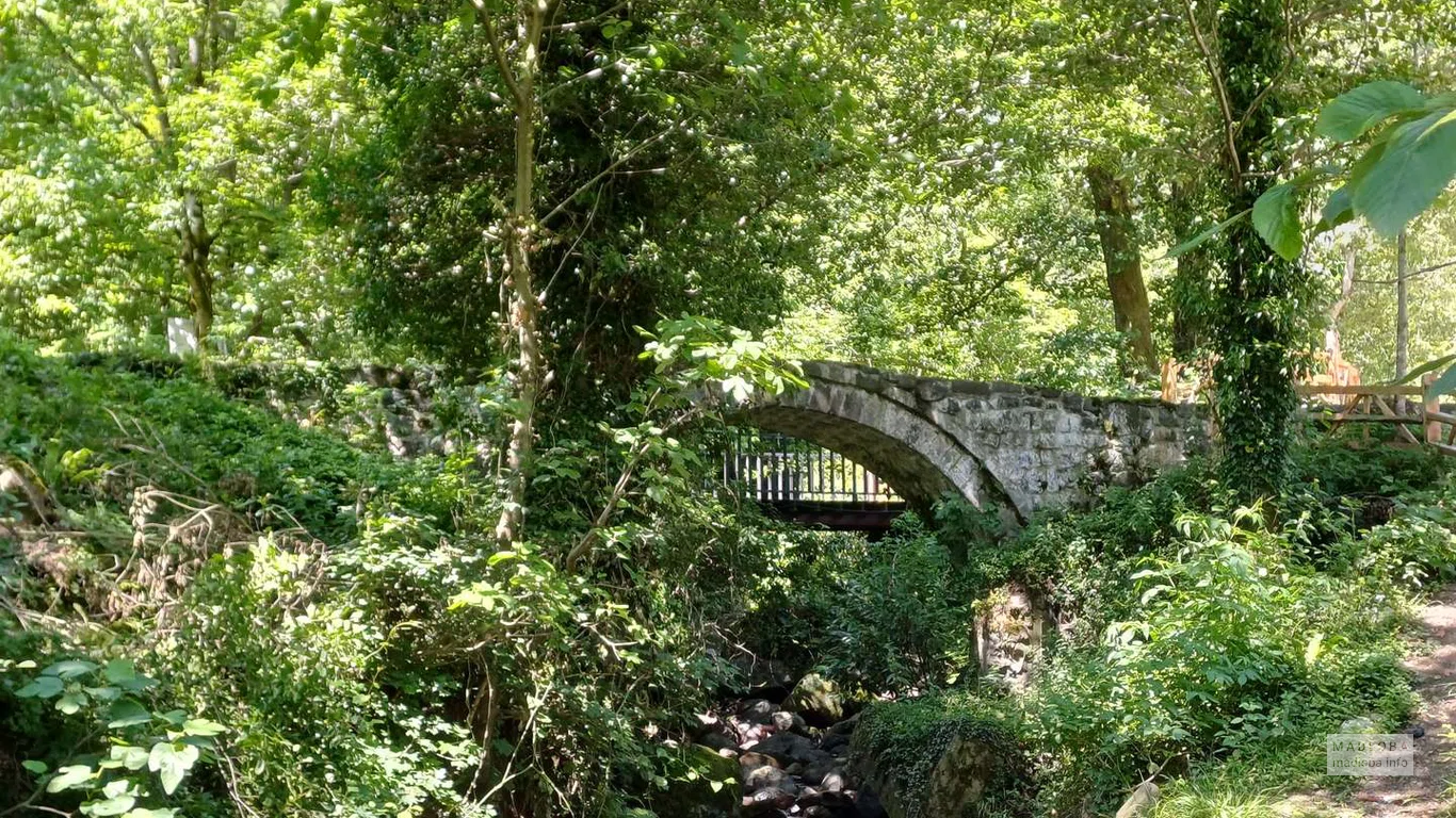 Арочный мост Мирвети