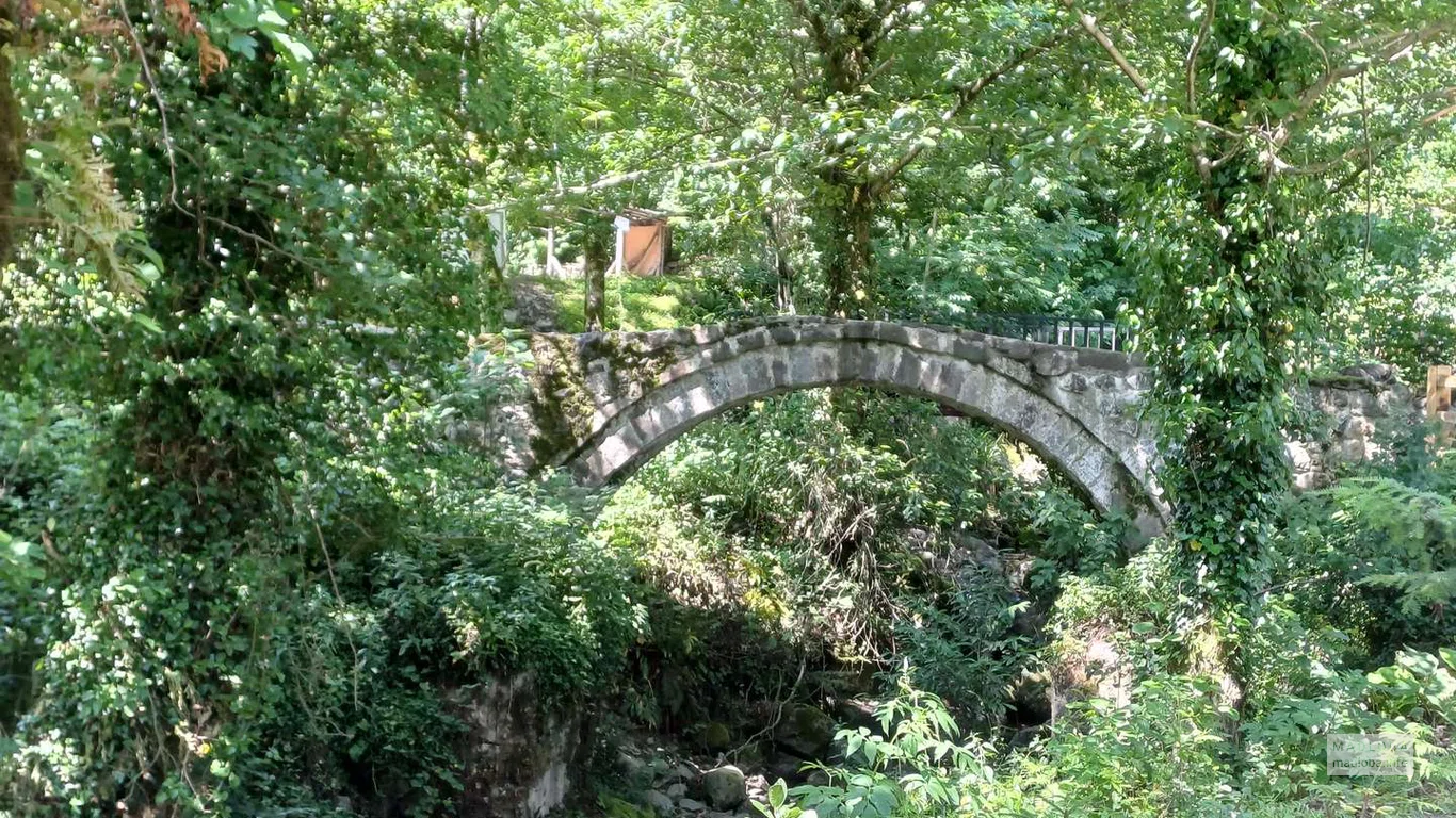 Мирветский арочный мост, Аджария, Грузия