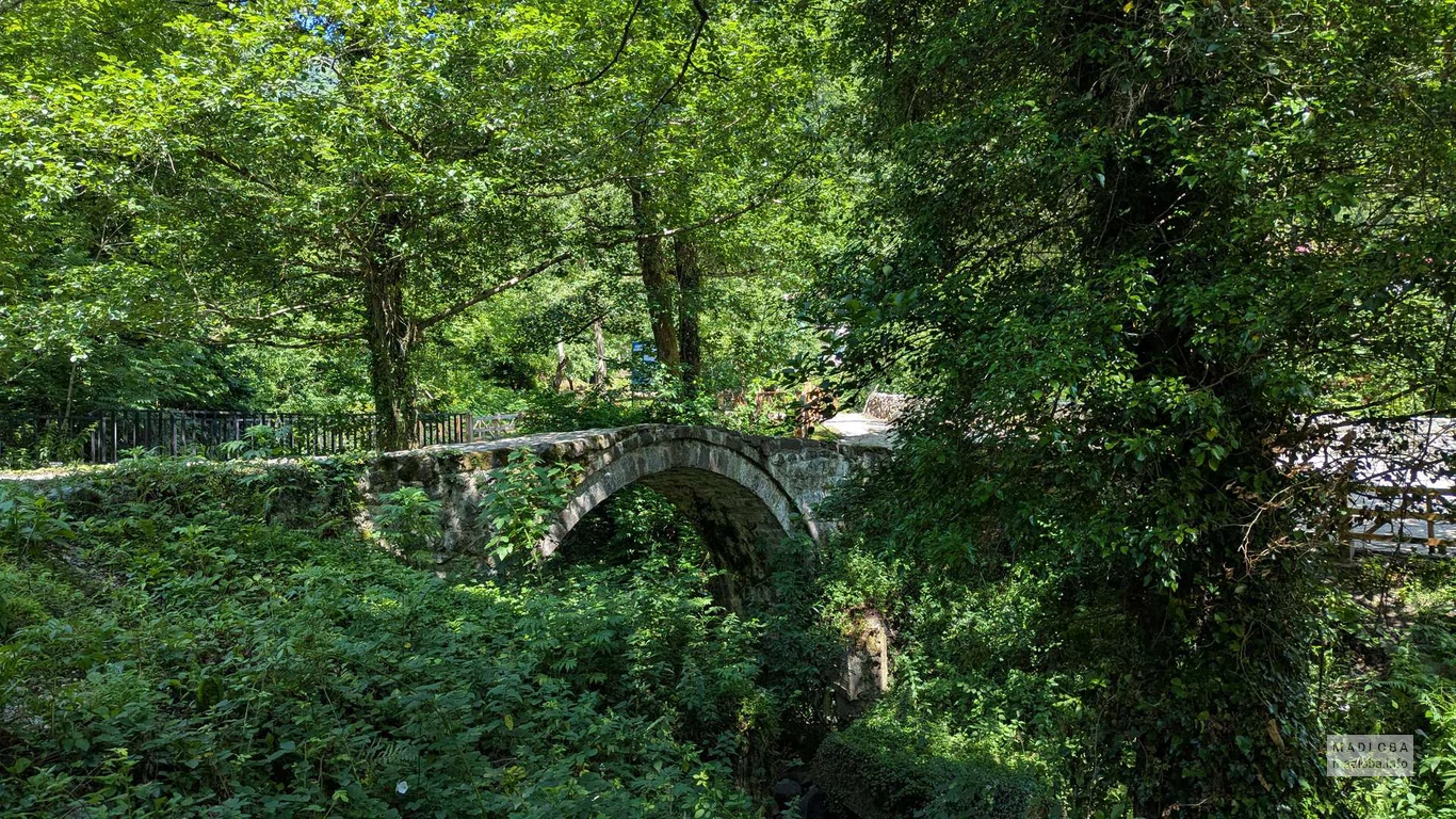 Мирветский арочный мост, Аджария, Грузия