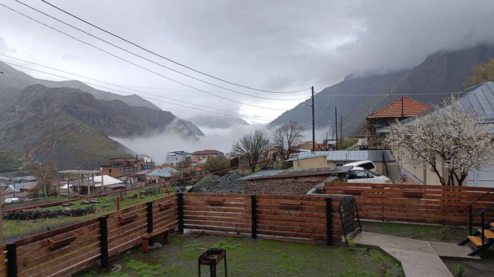 Twin Cottages Kazbegi