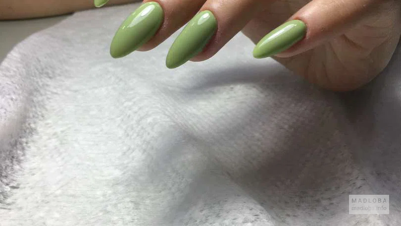 Маникюрный салон "Shellac Batumi" manicure