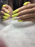 Shellac ბათუმის ფრჩხილის სალონი