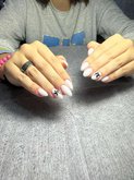 Shellac ბათუმის ფრჩხილის სალონი