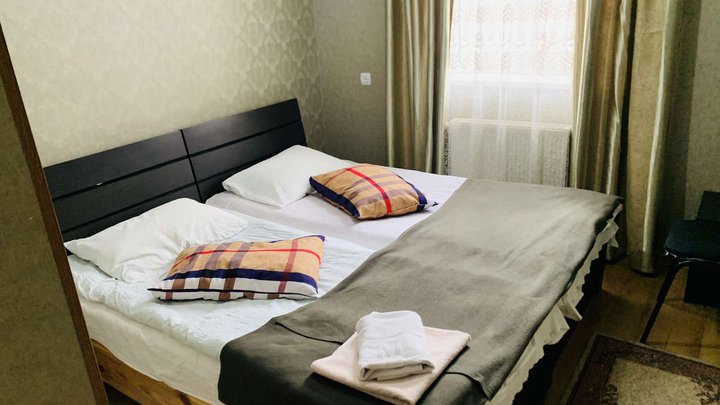 Guest house (Chavchavadze str. 23)