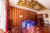 გვირგვინის სასახლე