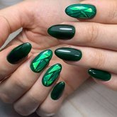 Nail by Zhukova