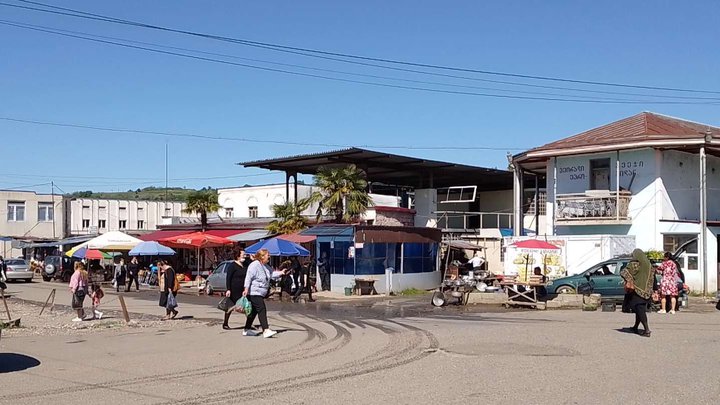 Farmer's and clothing market Chkhorotsku