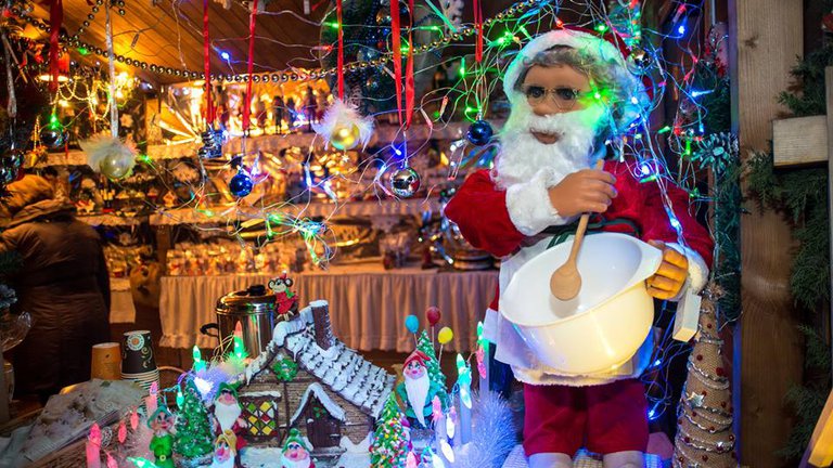 🎄 Рождественская ярмарка приглашает гостей и жителей Тбилиси в гости.