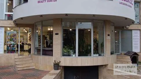 Салон красоты "LamereL Beauty Center"