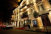 Heritage Hotel And Suites