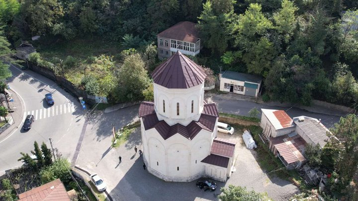 Собор имени Гавриила Исповедника и Салоса Леюбни Чиатурского