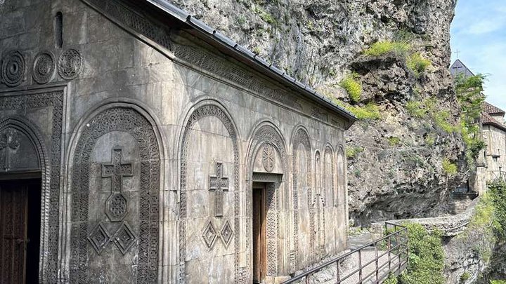 Old cable car station "Mukhadze-Chavchavadze"