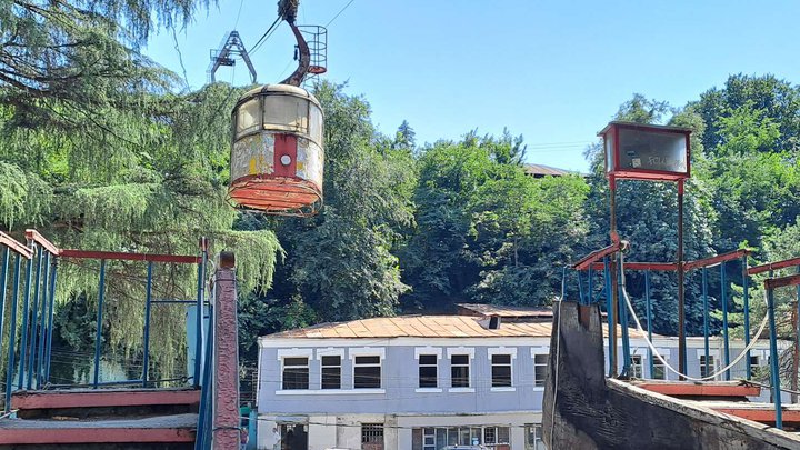 Abandoned cable car station "Chavchavadze"