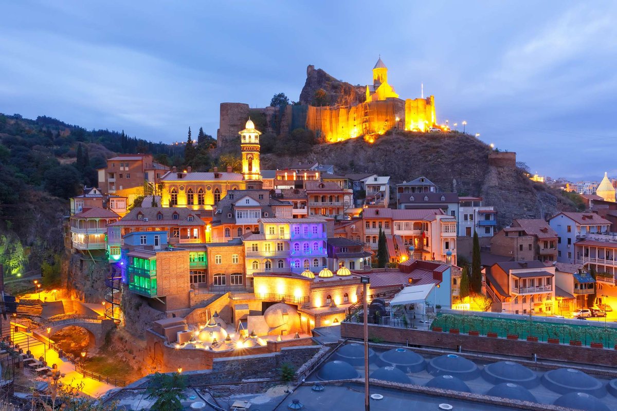 A view of the Narikala Fortress and Abanotubani in the ancient district of Tbilisi at night