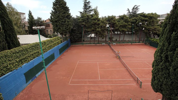 Теннисная Академия Лейлы Месхи