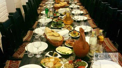 Банкетный зал ресторана абхазской кухни Амра