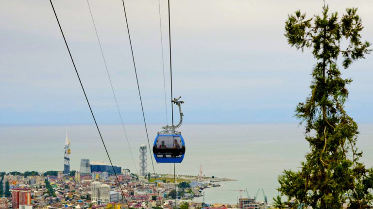 Tbilisi gondolas of cable lifts: history and prospects