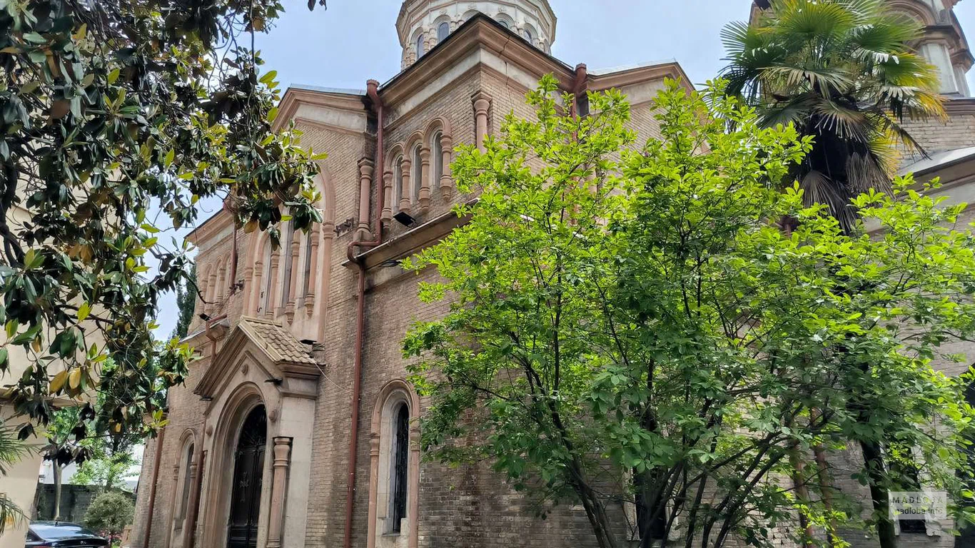 Армянская церковь Святого Христа Всеспасителя