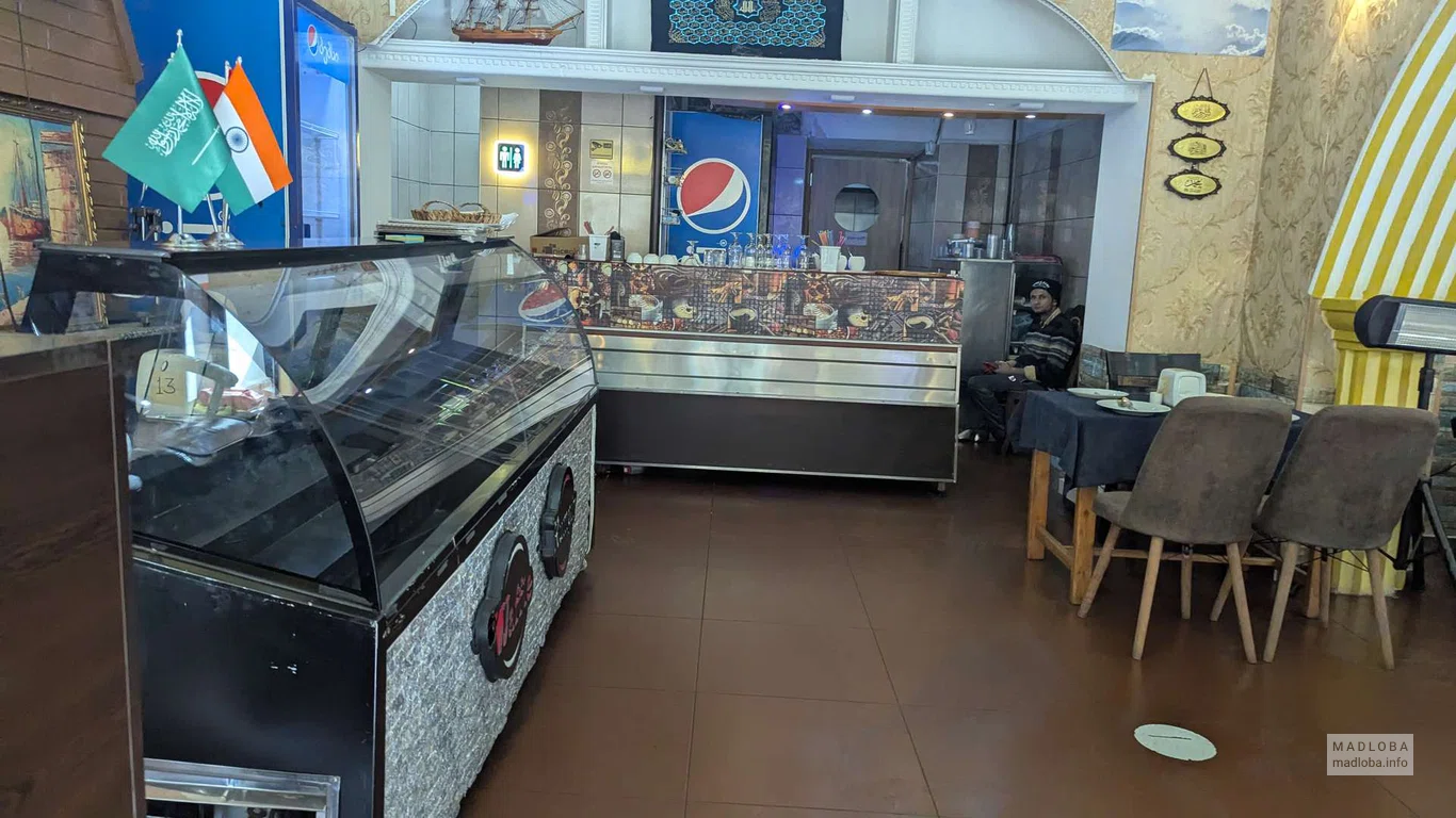 Ресторан Aroma в Батуми