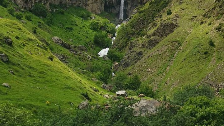 Arshinsky Waterfall