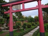 Красные японские ворота без створок (Тории)