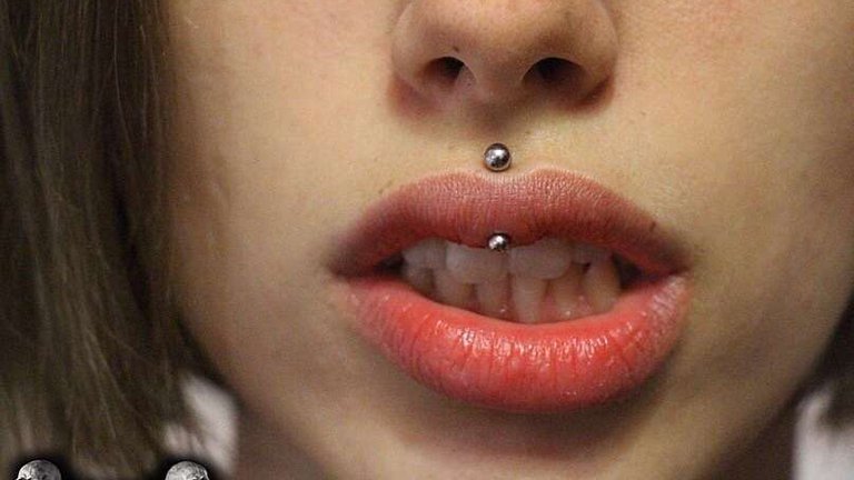 Lip piercing (any type)