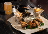 У Ашота, пиво и вино на розлив