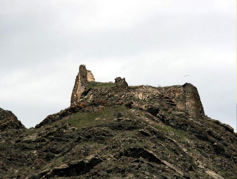 Крепость Атени