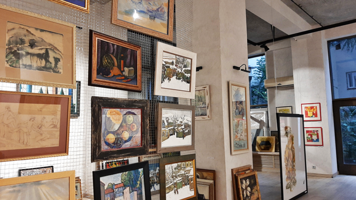 Baia Gallery