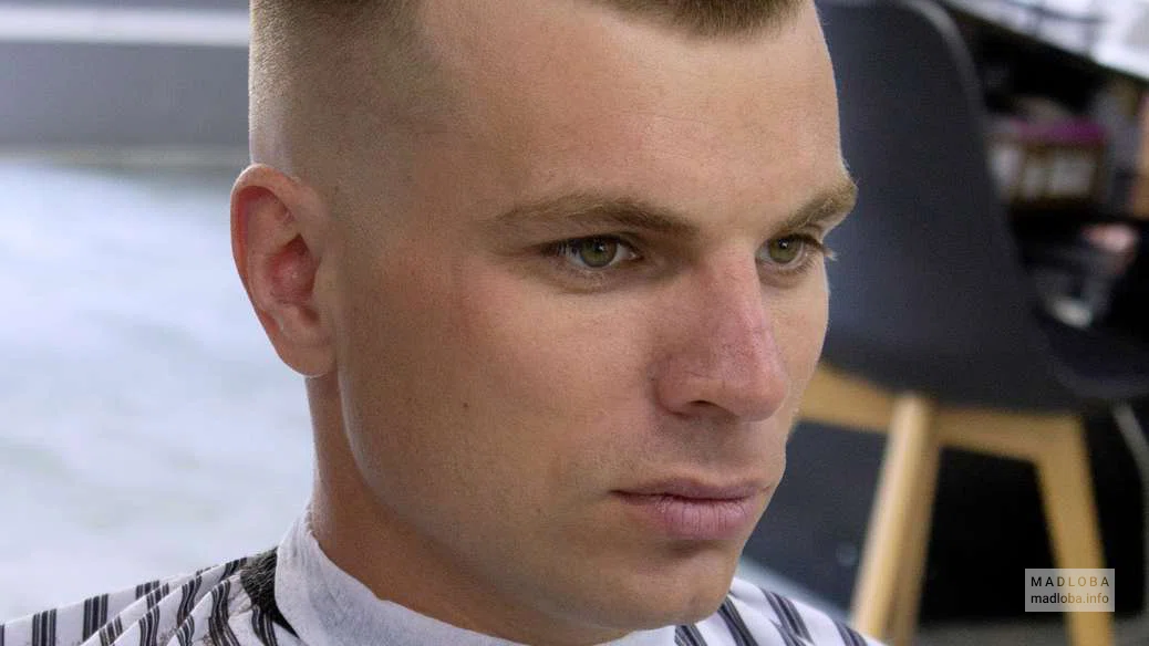 Barber Artem თმის შეჭრა