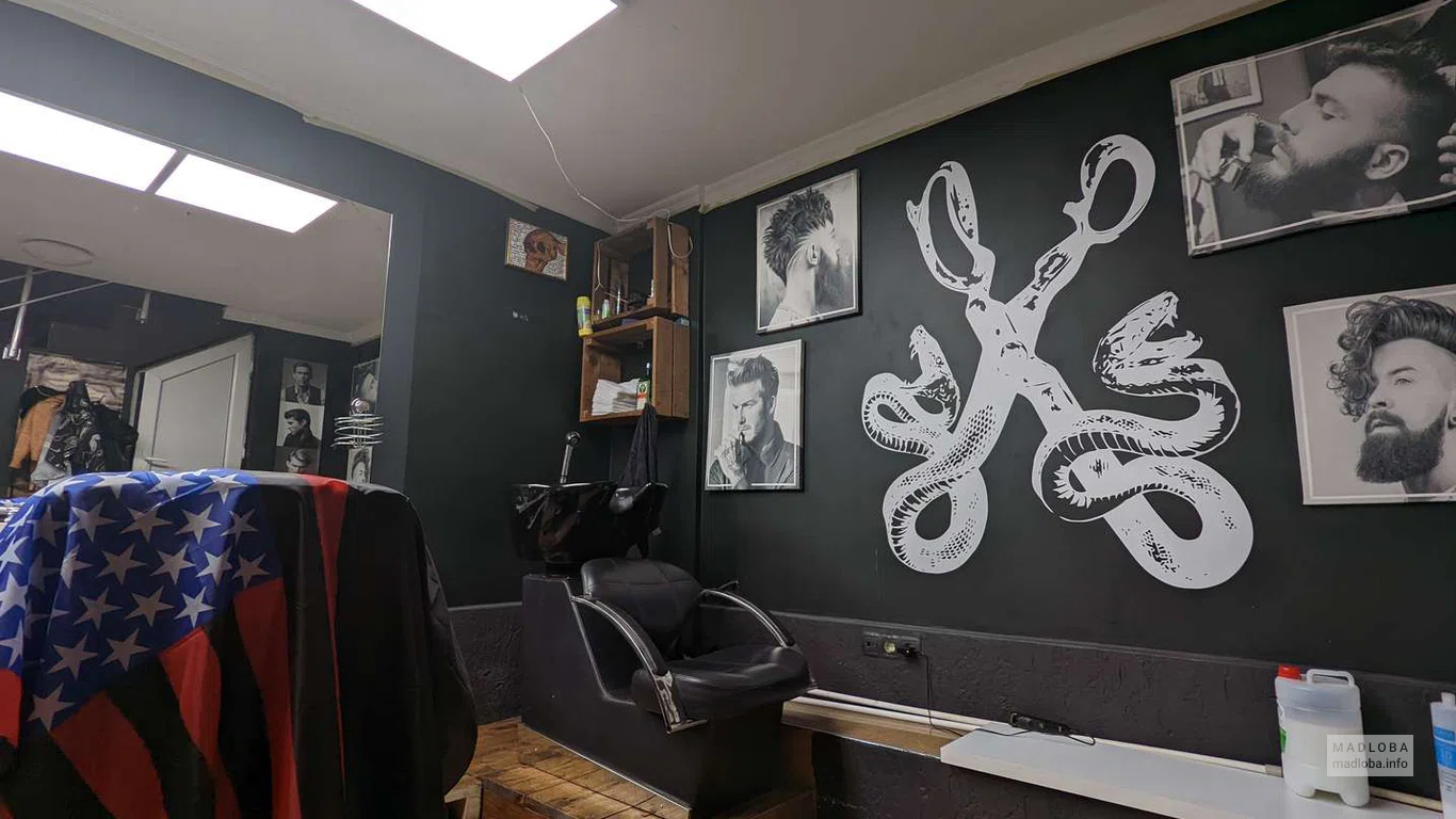 Barberattoo Barbershop интерьер