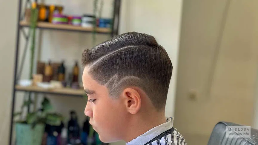 Clippers Barbershop Батуми стрижка