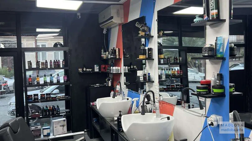 Barbershop NIKAS интерьер