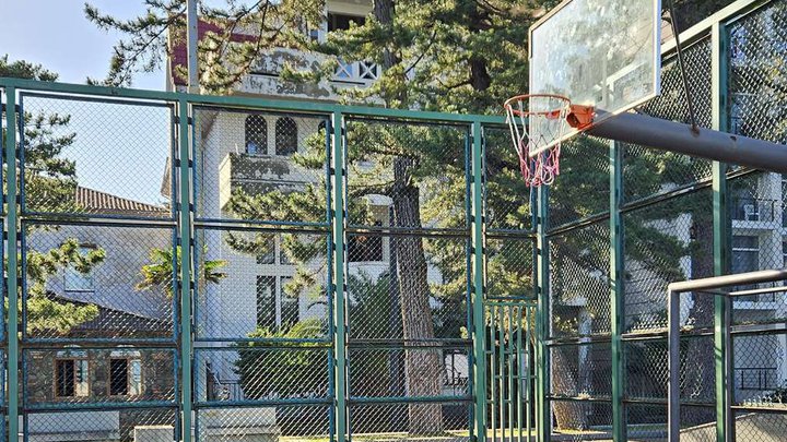 Basketball court (Tamar Mepe St. 38)