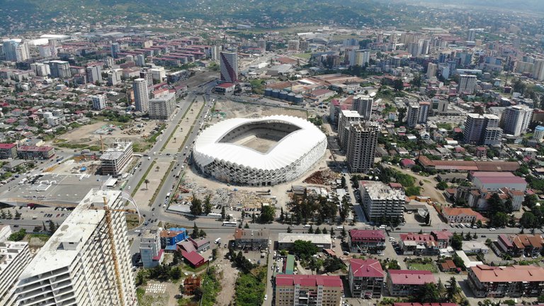 🏟 Батумский футбольный стадион - выдвинут на участие в международном конкурсе.