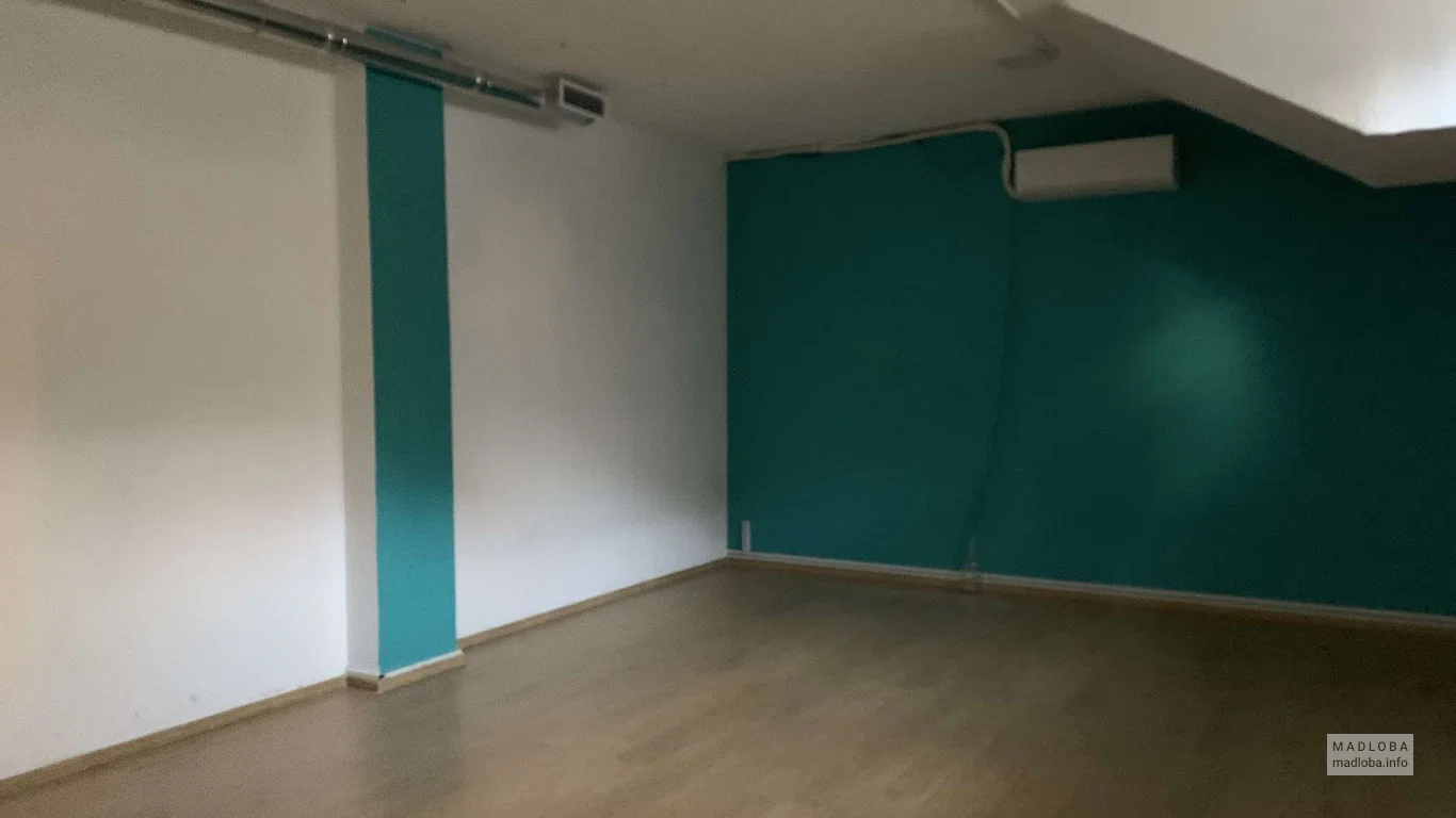 Танцевальный зал в Batumi Dance Center в Батуми