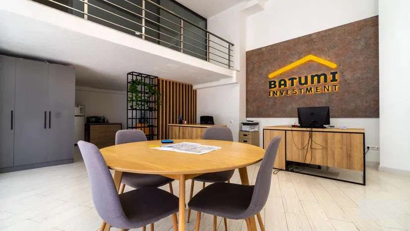 Внутри офиса Batumi Investment