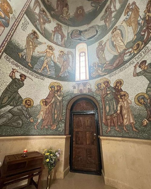 Храм Святой Троицы на горе Самеба
