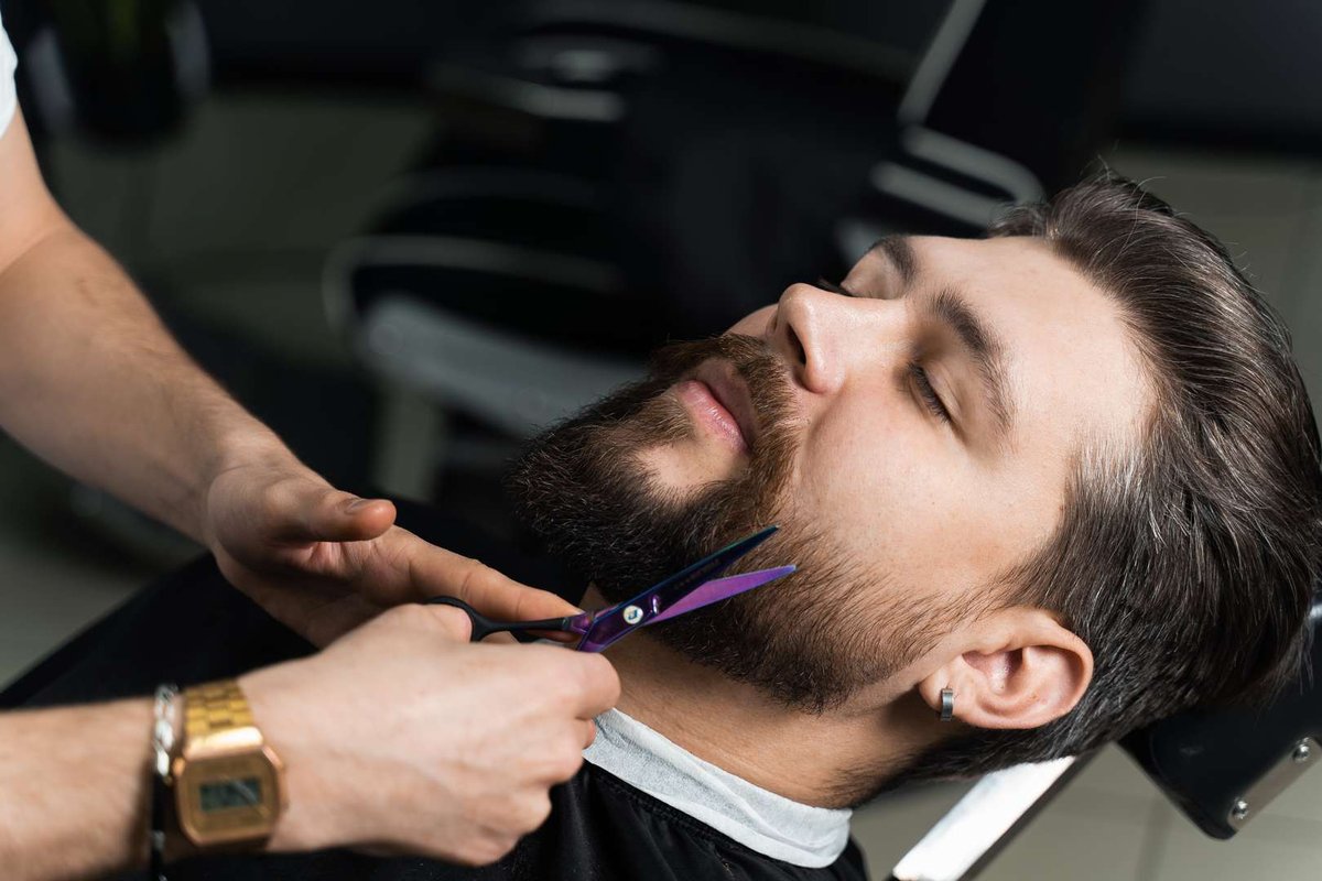 Стрижка бороды в барбершопе Кутаиси